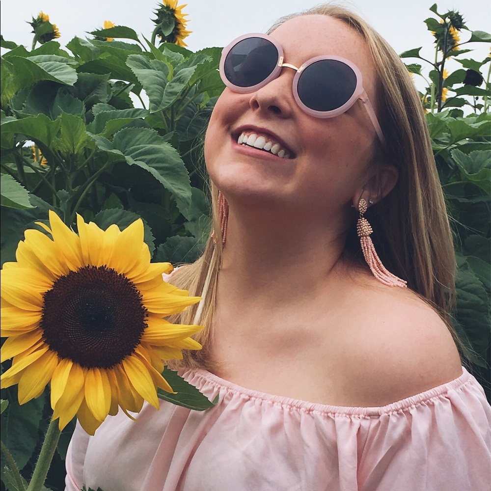Meet your Posher, Lindsey